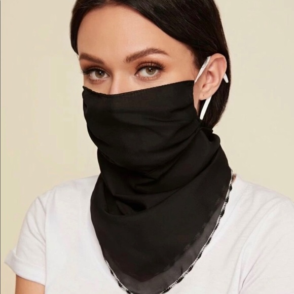Convertible Scarf / Mask / Face Covering - Picture 3 of 5